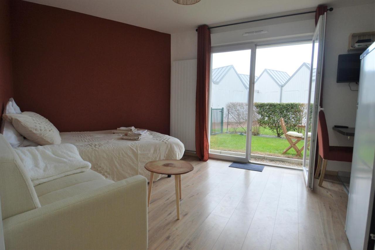 Jardin - A 50M De La Plage - Wifi - Parking Courseulles-sur-Mer Zewnętrze zdjęcie